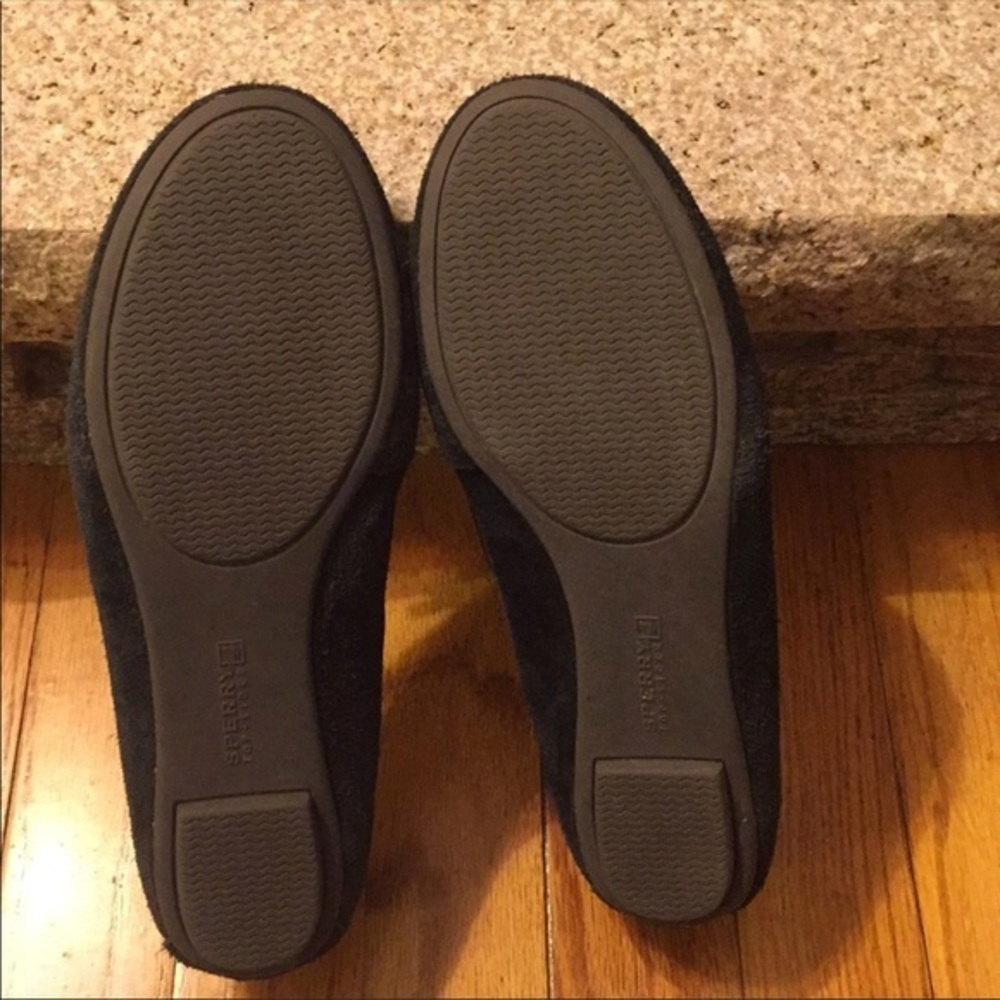 Sperry Black Suede Women's Moccasin Flats with Tassel - Picture 6 of 7